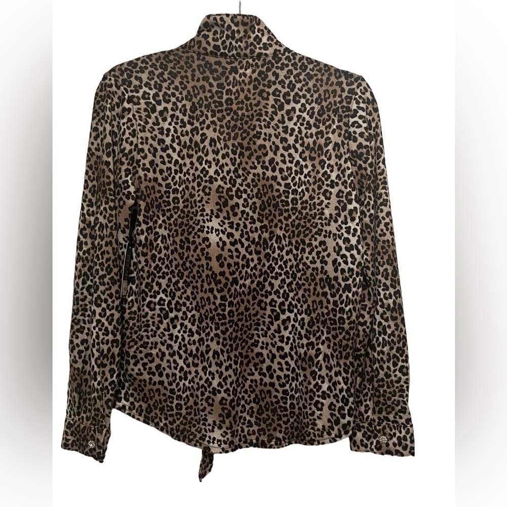 WOMEN'S LEOPARD JEWEL
TIE FRONT TOP - Small - Picture 2 of 4